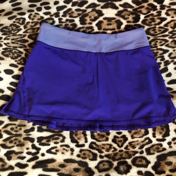 Lululemon Run Pace Setter Skirt/Shorts Bruised Berry Wee Stripe Women’s SZ 4 R - Picture 4 of 15
